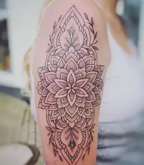 Dotwork Tattoos in Hildesheim